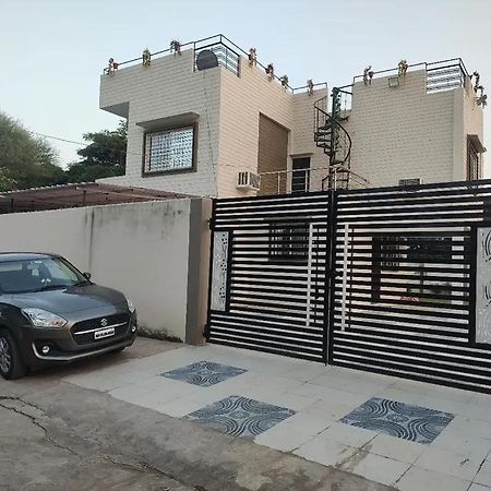 Siya Villa Ujjain Exterior foto