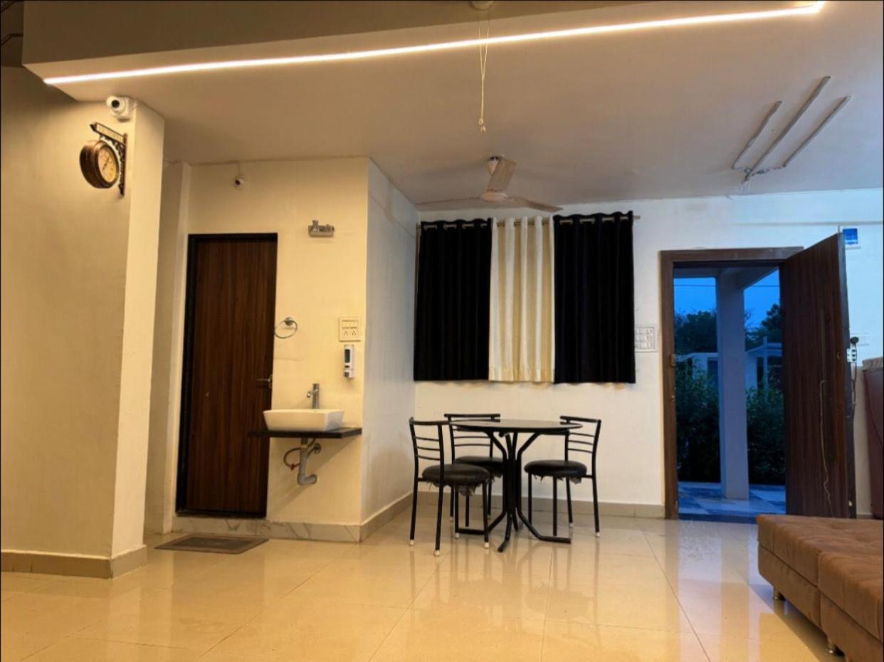 Siya Villa Ujjain Exterior foto
