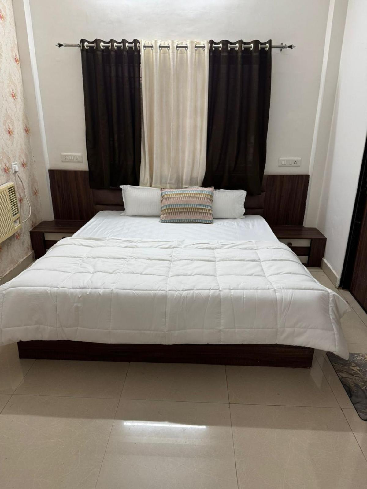 Siya Villa Ujjain Exterior foto